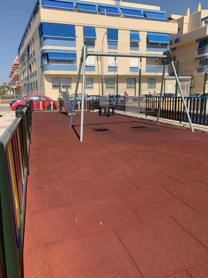 Appartement Apartamento Atico A 50 Metros De La Playa Will à Rincón de la Victoria Extérieur photo